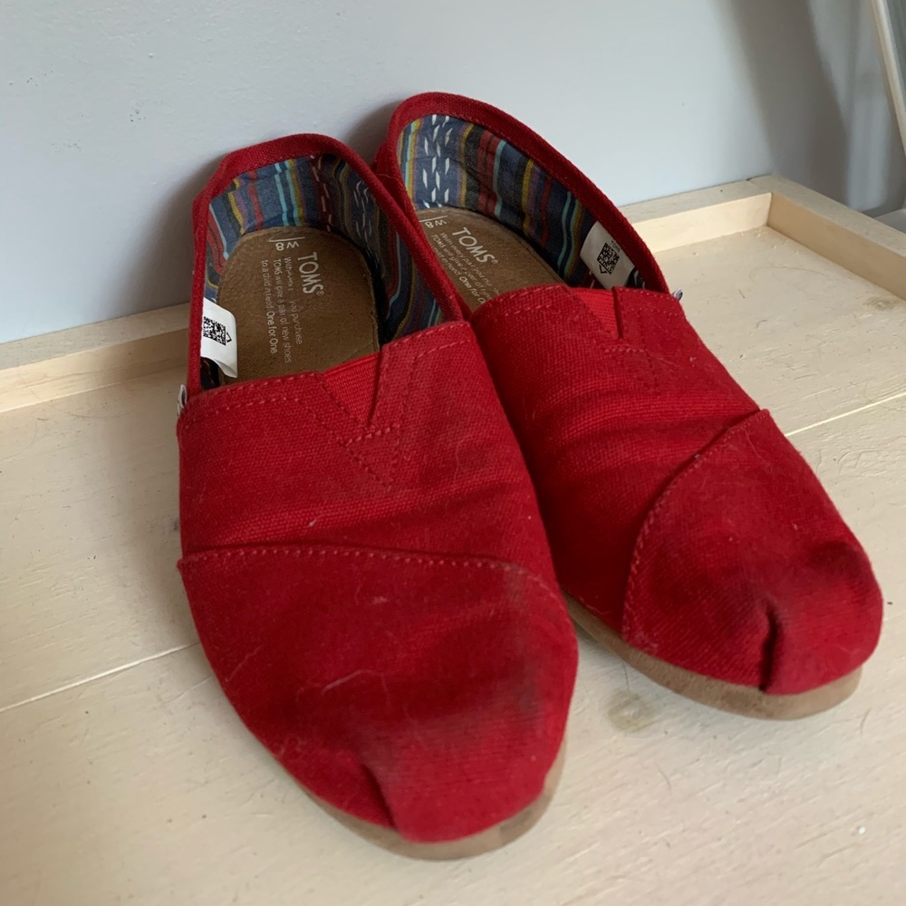 TOMS slip-on shoes